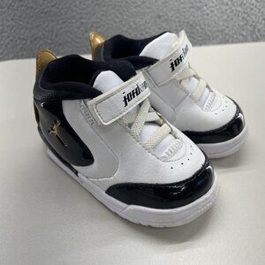 Jordan Big Fund Sneakers Shoes size 5C Baby 5 Black White Gold‎ 23 CD9650-107